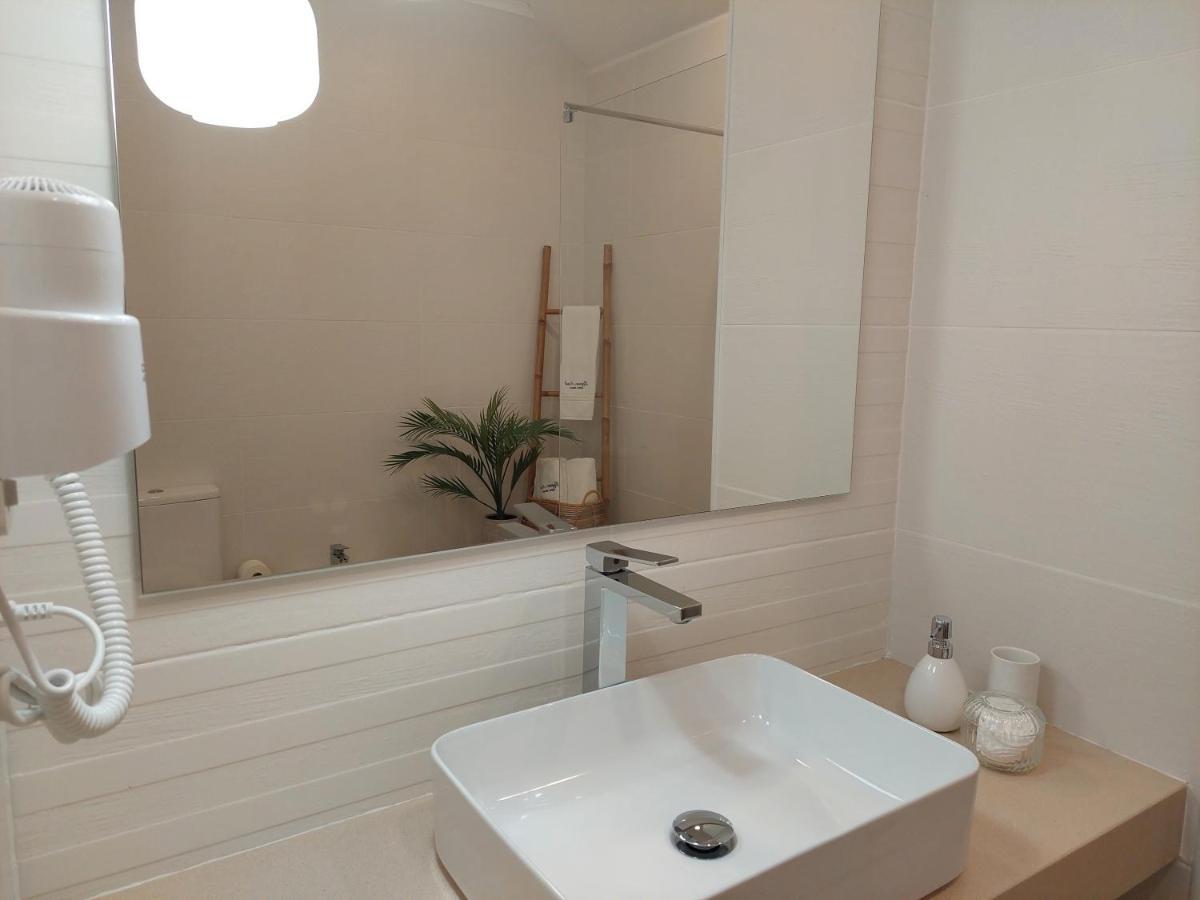 Estudio Lagoa Azul Вила-Нова-де-Мильфонт Экстерьер фото